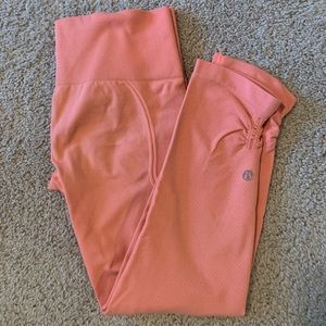 Lululemon ebb and flow crop legging